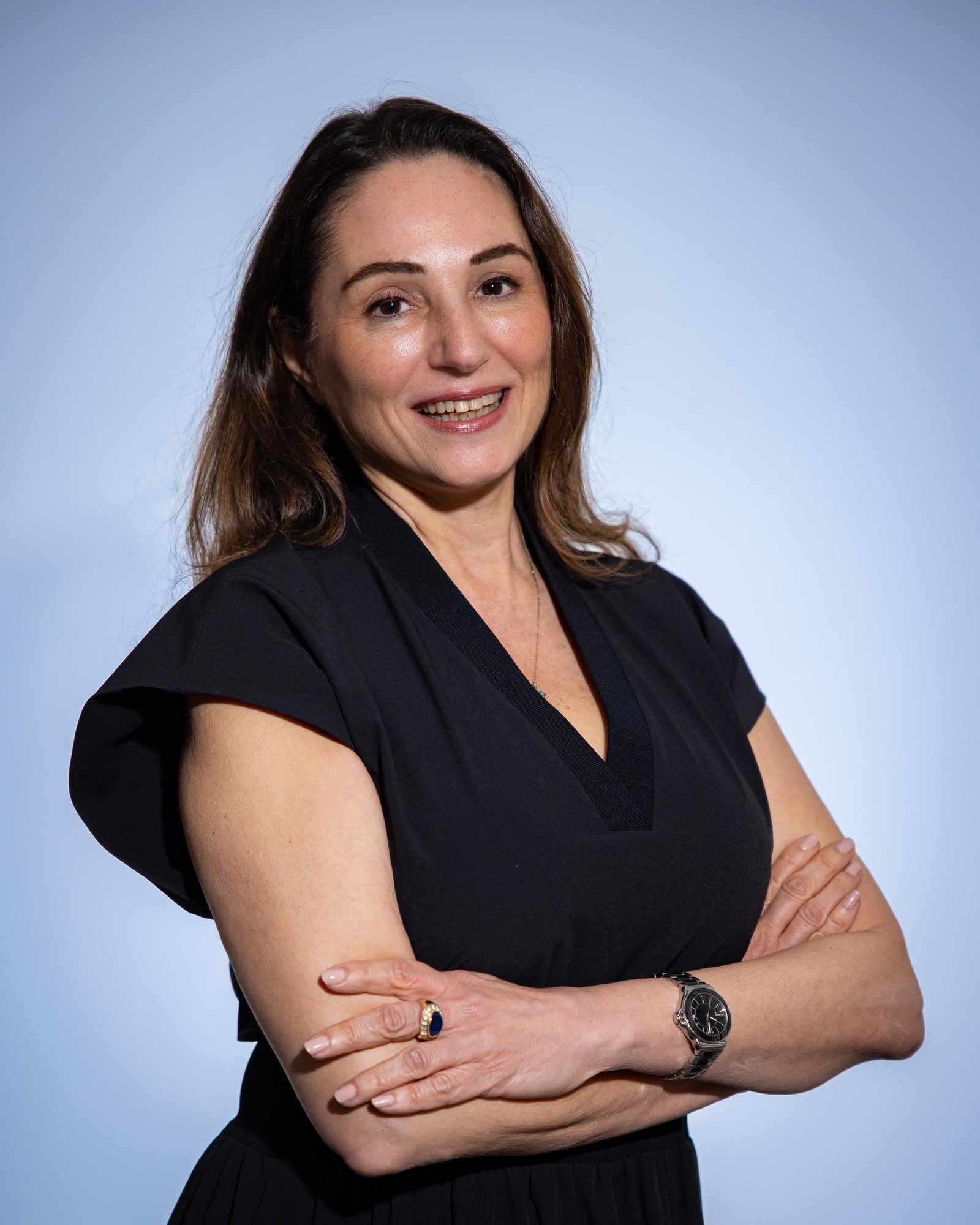 DR. ZEYNEP ÜLKER ALTINEL